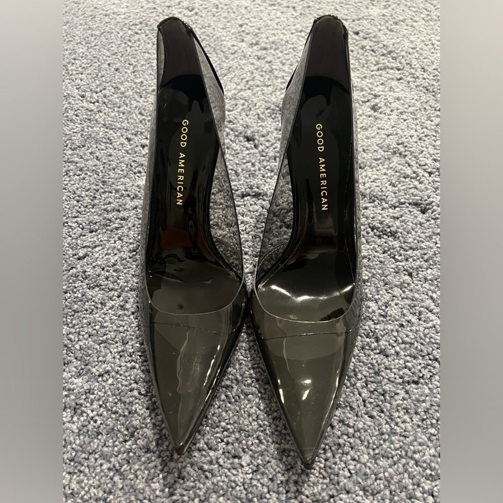 Good American clear/light smoke Cinderella pointed toe 4.5 inch heel. BNWB